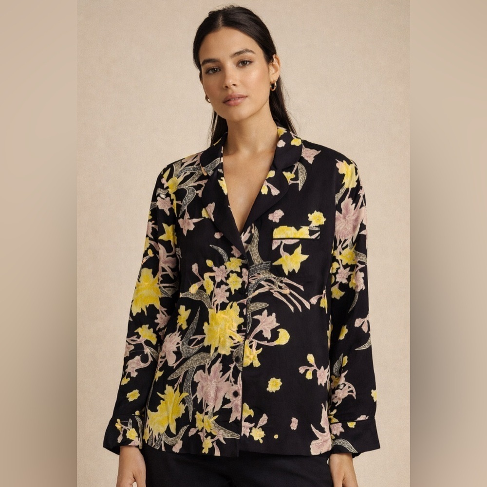 Diane Von Furstenberg Silk Button Up Blouse Women’s S Black Floral Relaxed Luxe